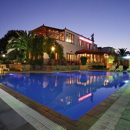 Castello Rosso Hotel Karystos  Exterior photo