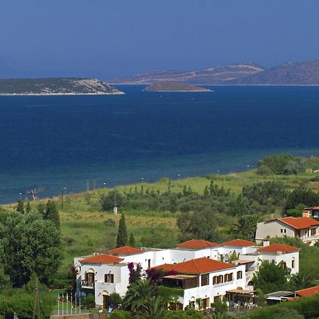 Castello Rosso Hotel Karystos  Exterior photo