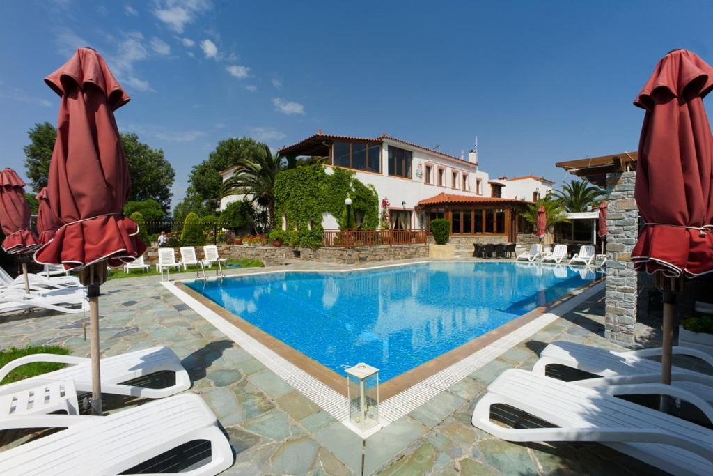 Castello Rosso Hotel Karystos  Exterior photo